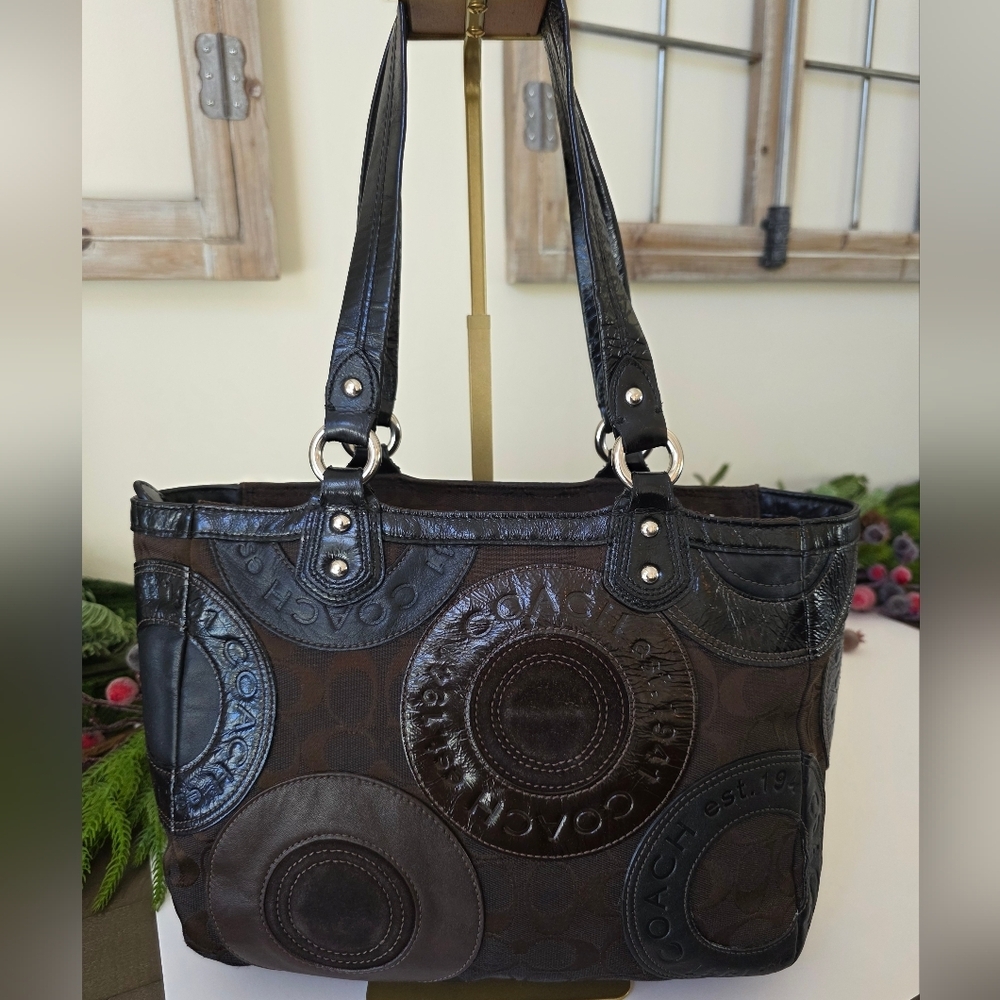 Coach Circle Patchwork Y2K East-West Tote Mixed Leathers - Picture 2 of 16